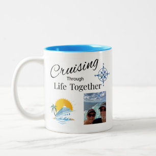 Personalisiertes gemeinsames Leben auf Kreuzfahrt Zweifarbige Tasse