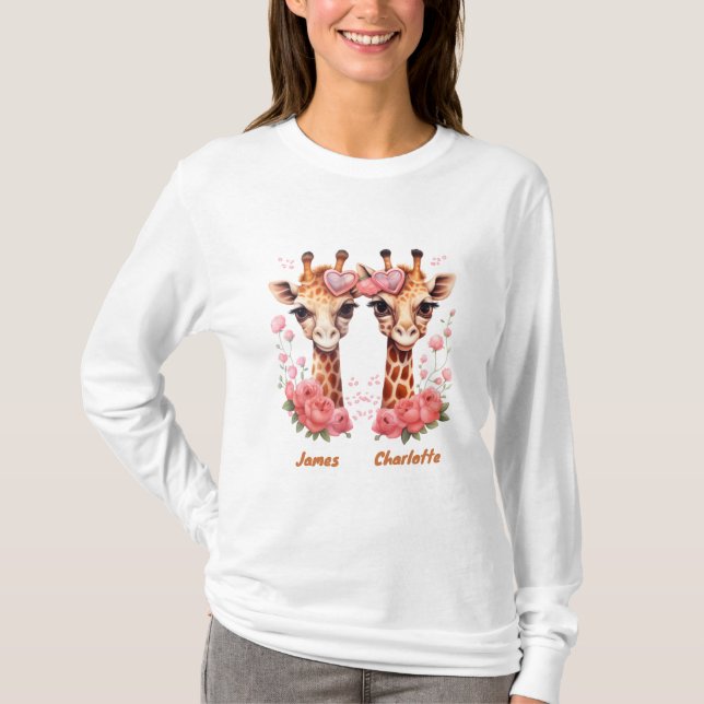 Personalisiertes Giraffenpaar zum Valentinstag T-Shirt (Vorderseite)