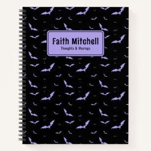 Personalisiertes Gotisches Lila- und Black Bat Mus Notizbuch