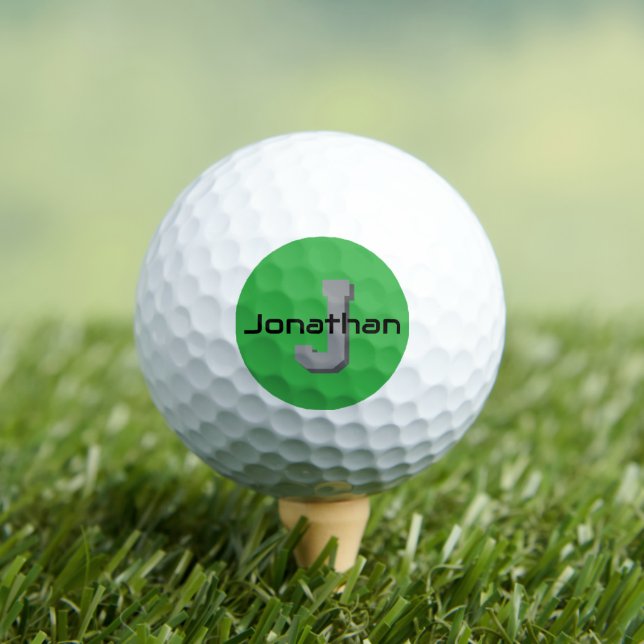 Personalisiertes grünes Monogramm-Initial-Design  Golfball (Insitu T-Shirt)