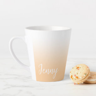 Personalisiertes helles Pfirsich-Ombre Milchtasse