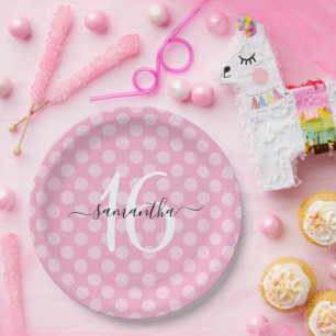Personalisiertes hellrosa Polka Dot Sweet 16 Pappteller