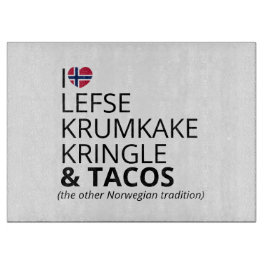 Personalisiertes Herz-Erbeflagge Norwegens Schneidebrett