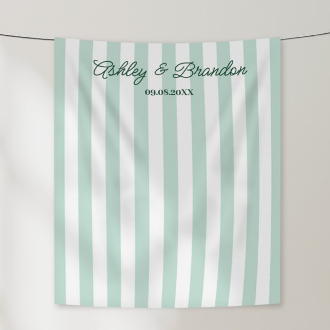 Personalisiertes Hochzeitsbanner mit Streifen in M Wandteppich (Von Creator hochgeladen)