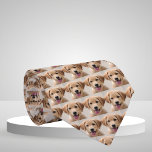 Personalisiertes Hundeschlitten-Foto Krawatte<br><div class="desc">Unser Personalisiertes Hundeliebhaber-Foto Neck Tie - das perfekte Accessoire für Liebhaber von Haustieren, die gewollt haben, ihre Zornfreunde stilvoll zu präsentieren! Steigern Sie Ihr Modespiel mit dieser einzigartigen und maßgeschneiderten Krawatte, mit der Sie Ihren geliebten Hundebegleiter überall bei Ihnen tragen können. Das Highlight dieses Accessoires ist die Gelegenheit, das bezaubernde...</div>