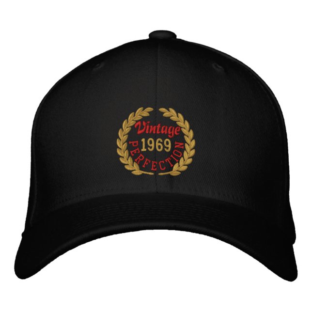 Personalisiertes Jahr Perfection Laurels Stickerei Bestickte Baseballkappe (Vorderseite)