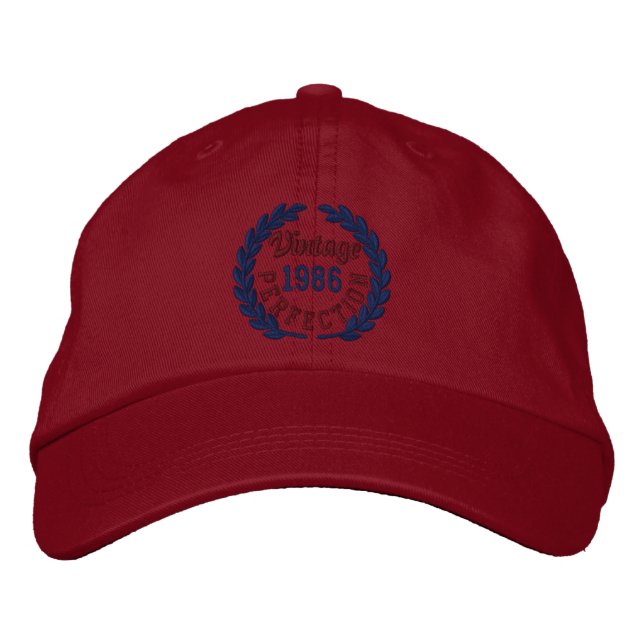 Personalisiertes Jahr Perfection Laurels Stickerei Bestickte Kappe (Vorderseite)