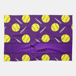 Personalisiertes lila Softballnamensmuster Geschirrtuch