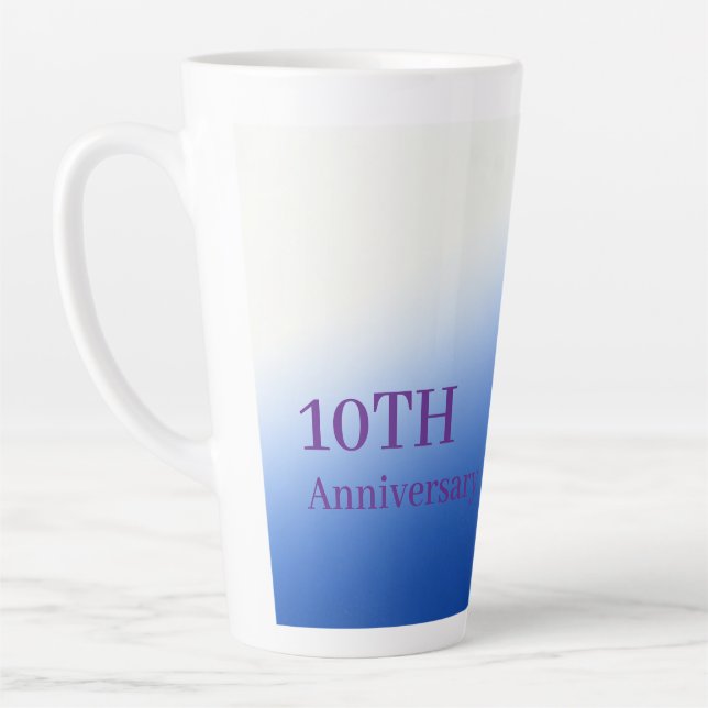 Personalisiertes Meilenstein-Jubiläum Blumengesche Milchtasse (Links)