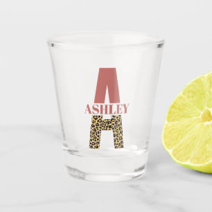 Personalisiertes Monogramm A Pink Leopard Schnapsglas