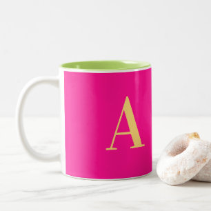 Personalisiertes Monogramm in Hellrosa Zweifarbige Tasse