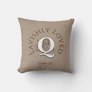 Personalisiertes Monogramm LAVISTIV LIEBT Christli Kissen