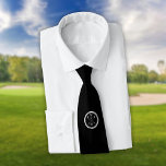 Personalisiertes Monogramm Schwarzweiß-Weiß-Golf Krawatte<br><div class="desc">Personalisieren Sie die Initialen,  um ein großartiges Mongram Golfgeschenk zu erstellen und zu behalten. Entwickelt von Thisisnotme©</div>