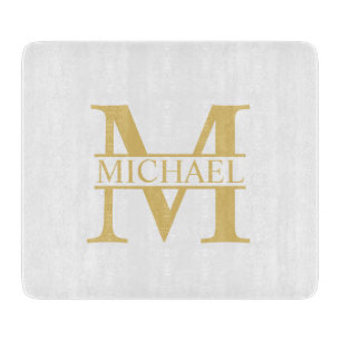 Personalisiertes Monogramm und Name aus Weiß und  Schneidebrett