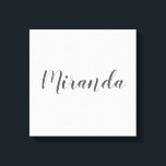 Personalisiertes Monogramm und Name Leinwanddruck<br><div class="desc">Personalisiertes Monogramm und Familiennamensgeschenk mit Namen in grauem,  modernem Schriftart und Monogramm im hellgrauen,  modernen Script-Schriftart-Stil als Hintergrund auf weißem Hintergrund.</div>