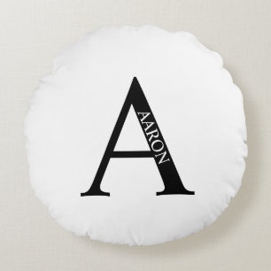 Personalisiertes Monogramm und Name Rundpilz Rundes Kissen