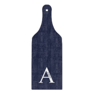 Personalisiertes Monogramm und Namenszuschnitt Schneidebrett