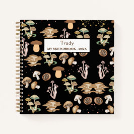 Personalisiertes Mushrooms-Handbuch Notizbuch