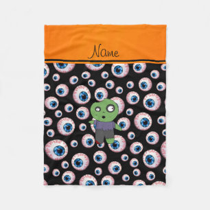 Personalisiertes Namensschwarzes schaut Zombie an Fleecedecke