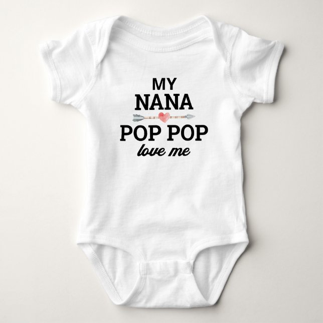 Personalisiertes Nana und Pop Pop Liebe Baby Strampler (Vorderseite)