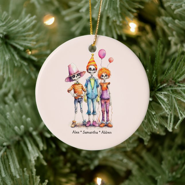 Personalisiertes Niedliches Kid Zombie Halloween ( Keramik Ornament (Baum)
