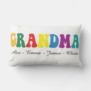Personalisiertes Oma-Geschenk mit Namen der Enkelk Lendenkissen