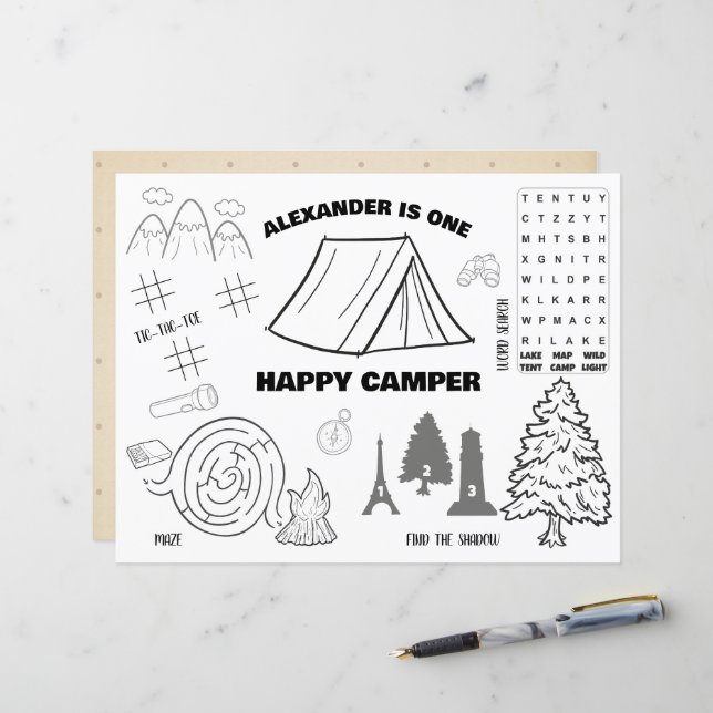 Personalisiertes One Happy Camper Coloring Tischse (Vorderseite/Rückseite Beispiel)