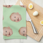 Personalisiertes Opfergeschenk für die individuell Geschirrtuch<br><div class="desc">Custom Face Baking Geschenk Personalisiert Oma Küchentuch</div>