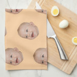 Personalisiertes Opfergeschenk für die individuell Geschirrtuch<br><div class="desc">Custom Face Baking Geschenk Personalisiert Oma Küchentuch</div>