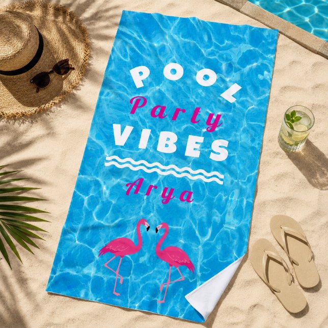 Personalisiertes Poolparty-Gefühl Strandtuch (Von Creator hochgeladen)