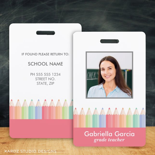 Personalisiertes Rainbow School Lehrer-ID-Abzeiche Ausweis (Personalize with photo, name, and details to this teacher ID Badge)