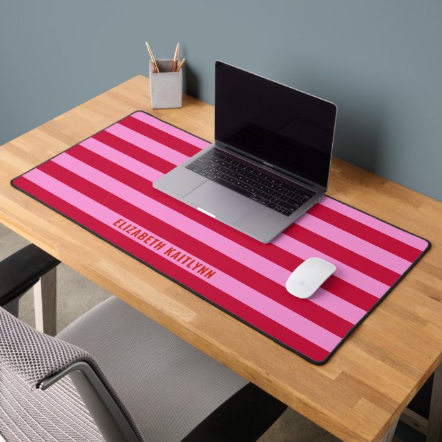 Personalisiertes rosa und rotes Streifen-Muster Schreibtischunterlage (Büro 2)