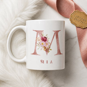Personalisiertes Roségold-Blumen-Initial M Monogra Kaffeetasse