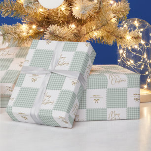 Personalisiertes Salbeigrün Gingham Frohe Weihnach Geschenkpapier