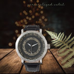 Personalisiertes Schwarz-Glattmuster-Monogramm Armbanduhr<br><div class="desc">Dieses wunderschön gestaltete Mit Monogramm Original WATCH mit einem großartigen goldenen Blumenmuster auf schwarzem Hintergrund würde ihm für jeden Anlass ein tolles Geschenk machen. Sie finden eine passende Krawatte,  ein leichteres,  Socken- und Manschettenmuster,  die mit diesem trendigen Blumenmuster-Design verbunden sind. Es wurde sorgfältig von Hand hergestellt und bemalt.</div>
