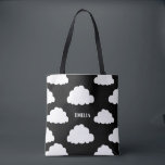 Personalisiertes Schwarz-Tote-Bag für weiße Wolken Tasche<br><div class="desc">Weiße Wolken Muster Personalisierte schwarze Tote Tasche. Niedliche und skurrile Tasche mit weißer Wolke auf schwarzem Hintergrund. Diese Tasche kann personalisiert sein,  ideal als Baby Dusche Gefallen Taschen oder als Geschenk.</div>