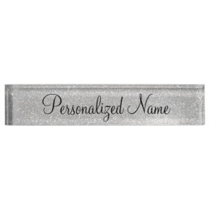 Personalisiertes silbernes Schreibtischschild mit 