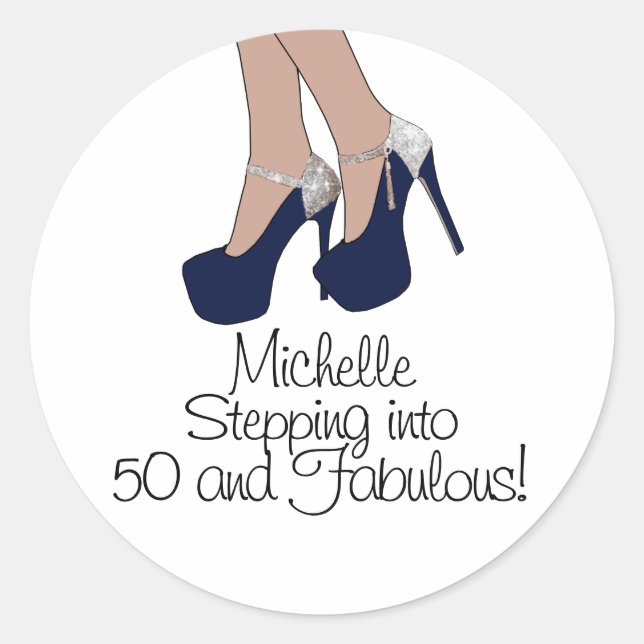 Personalisiertes "Stepping in 50 and Fabulous" Par Runder Aufkleber (Vorderseite)