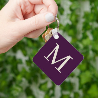 Personalisiertes, stylisches Dark Purpule Mit Mono Schlüsselanhänger