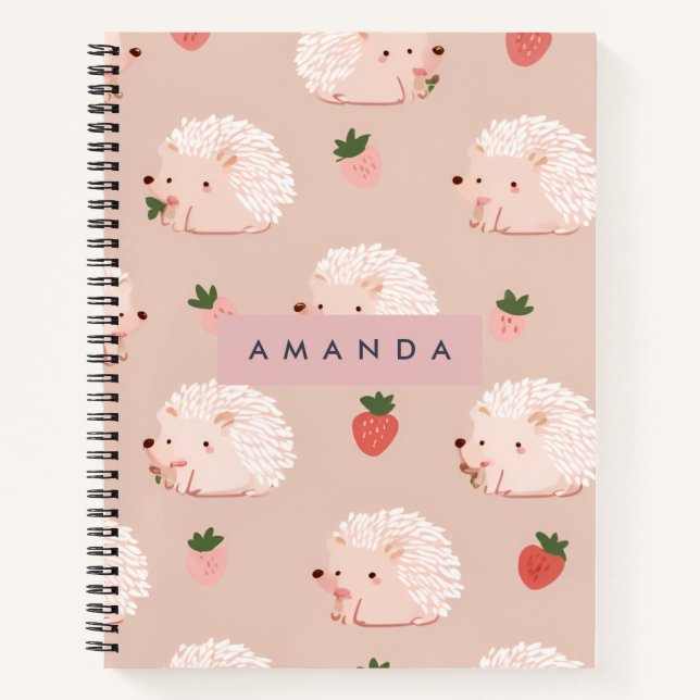 Personalisiertes Sweet Igel & Strawberry Muster Notizbuch (Vorderseite)