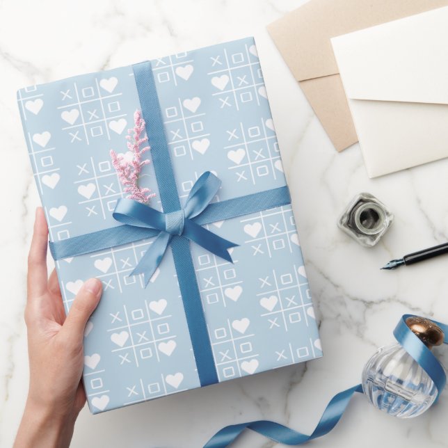 Personalisiertes tropisches blaues XOXO Herz, Paar Geschenkpapier (Schenken)