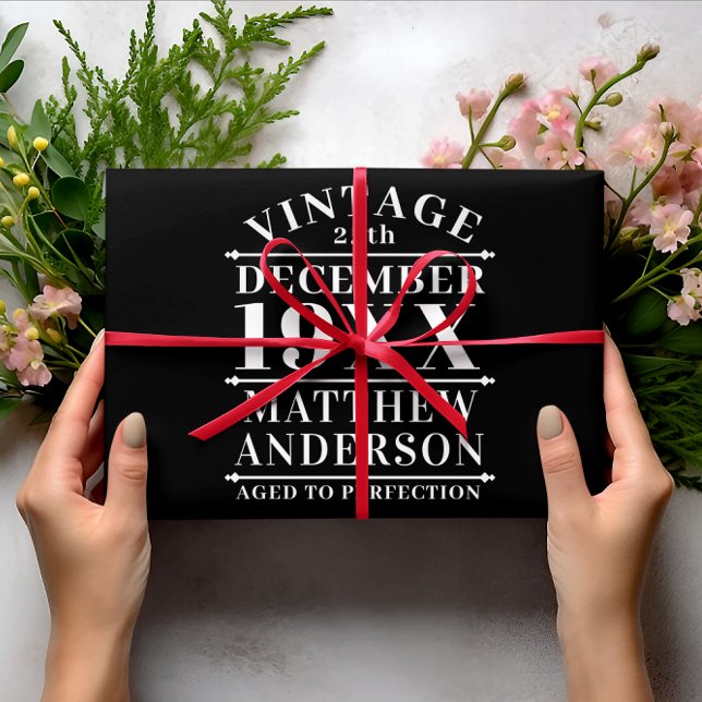 Personalisiertes Vintages Alter bis zur Perfektion Geschenkpapier Set (Von Creator hochgeladen)