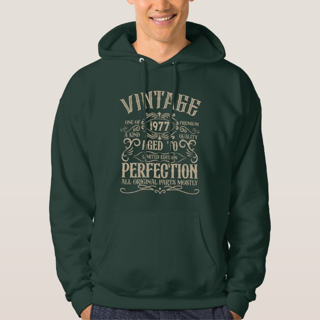 Personalisiertes Vintages Geburtstagskennzeichen Hoodie (Vorderseite)