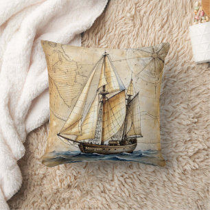 Personalisiertes Vintages Schiff mit antiker Karte Kissen