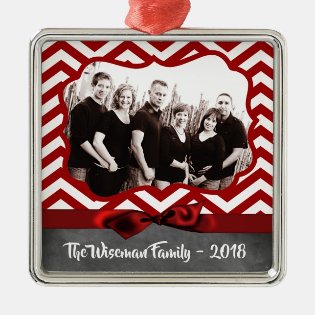 Personalisiertes Weihnachten Rotes Zickzack FOTO O Ornament Aus Metall (Vorne)