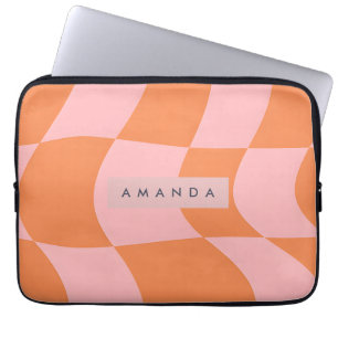 Personalisiertes welliges Retro-Orange und Rosa Ka Laptopschutzhülle