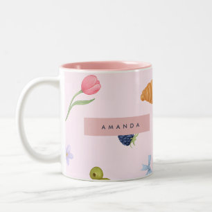 Personalisiertes Whimsical Croissant & Berry Patte Zweifarbige Tasse