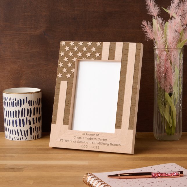 Personalize | American Flag Military Retirement Geätzte Rahmen (Links)