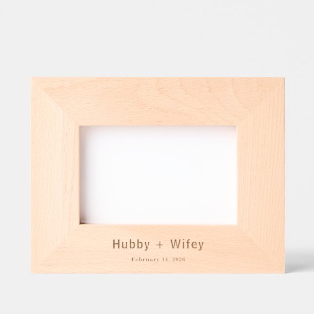 Personalize | Modern Simple Hubby & Wifey Wedding  Geätzte Rahmen (Vorderseite)