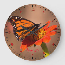 Personalize Monarch butterfly on tithonia flower Große Wanduhr
